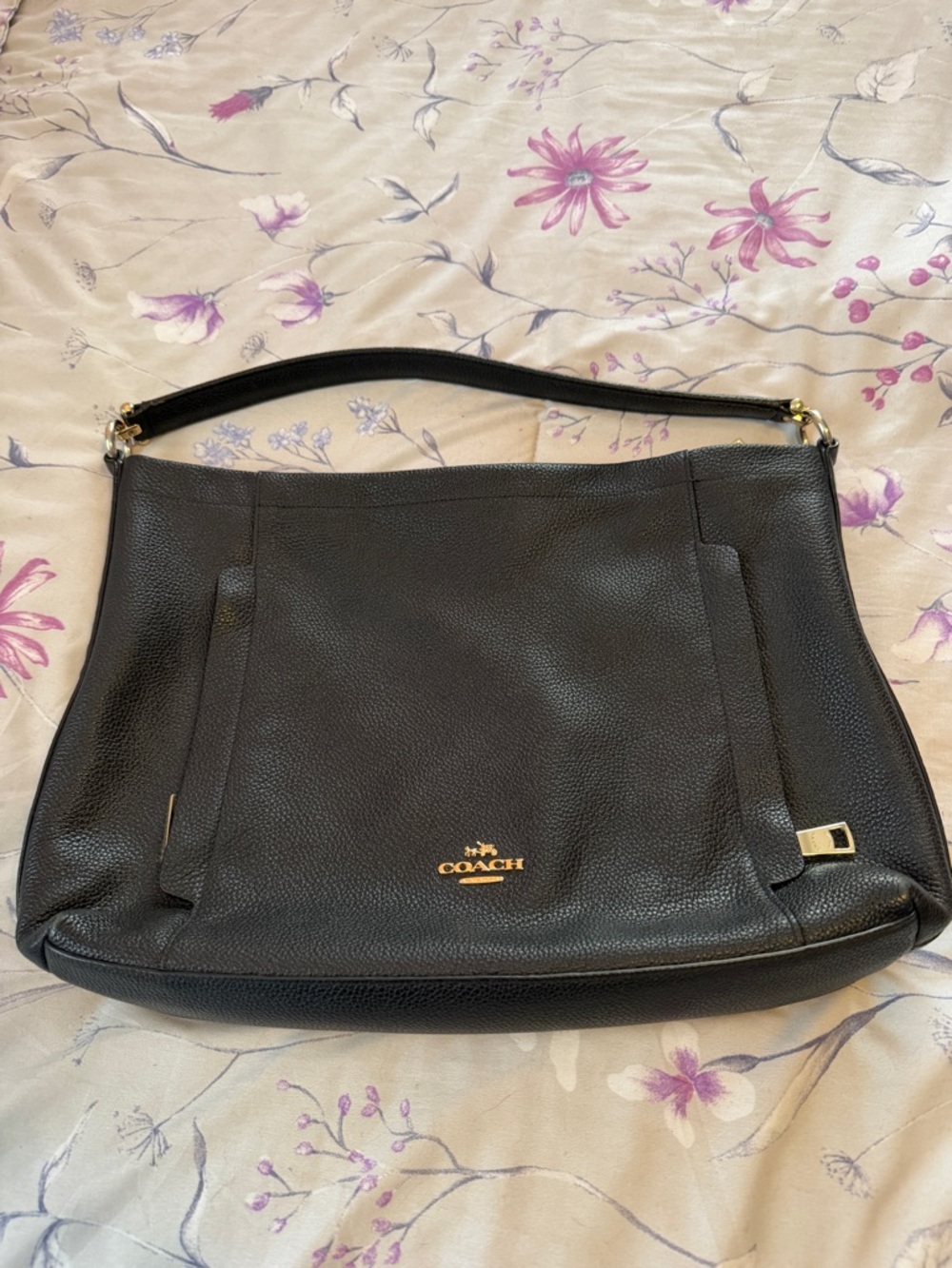 Coach Black Leather Hobo Shoulder Bag with Gold Logo wristlet included - Picture 2 of 6